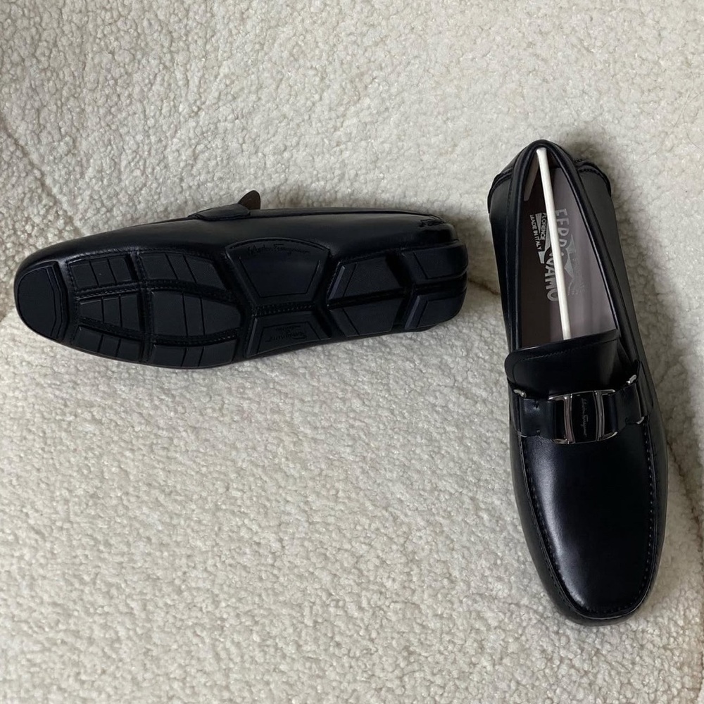 Salvatore Ferragamo Size 10.5 E